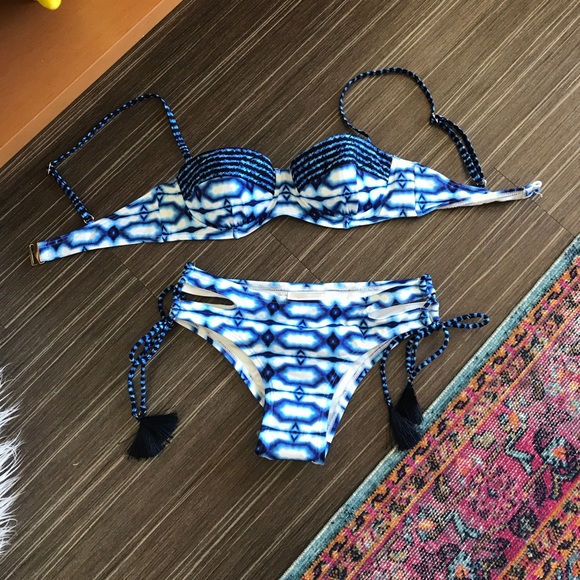 MICHAEL Michael Kors Other - Michael Kors bikini set SIZE SMALL